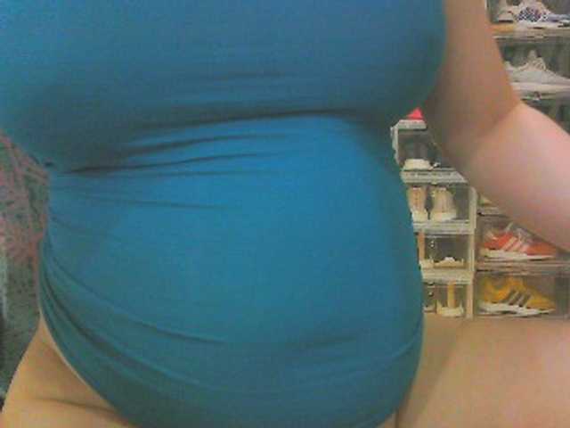 Live sex webcam photo for KeepmepregO #290184137