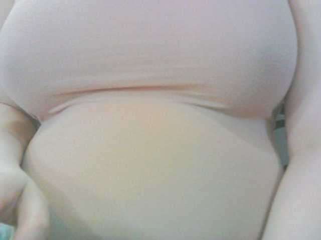 Live sex webcam photo for KeepmepregO #290407609