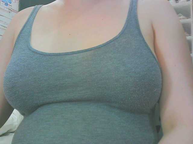 Live sex webcam photo for KeepmepregO #290506034