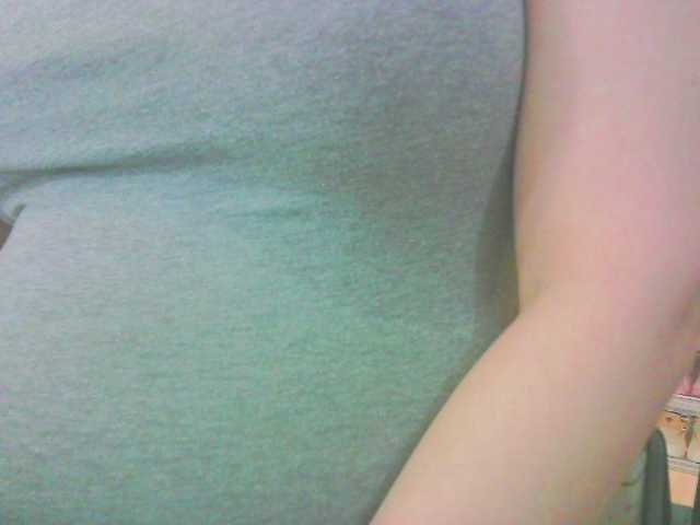 Live sex webcam photo for KeepmepregO #291680823