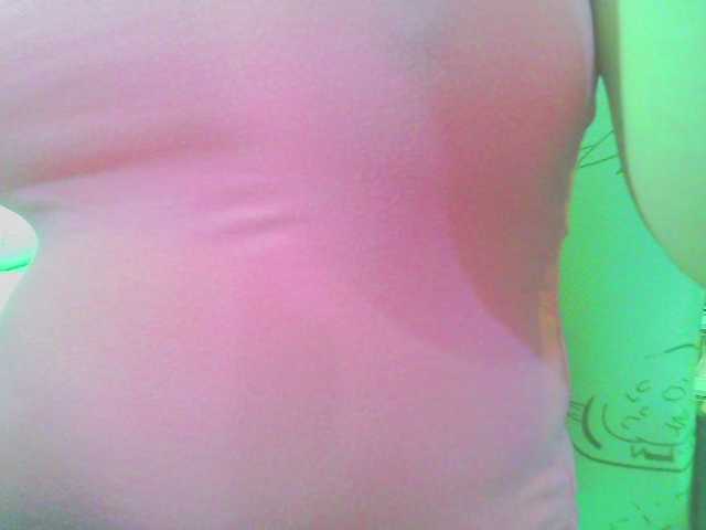 Live sex webcam photo for KeepmepregO #291720292