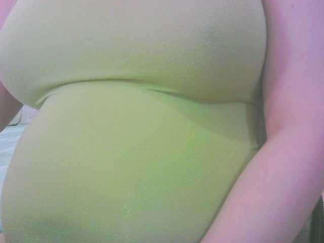 Live sex webcam photo for KeepmepregO #291837519