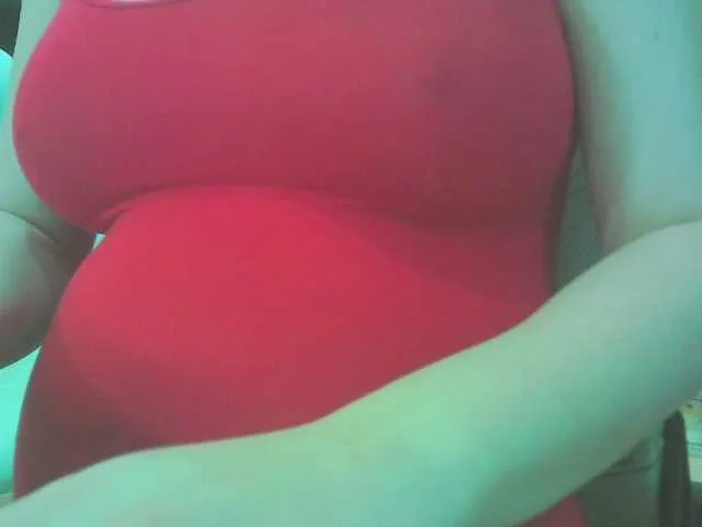 Live sex webcam photo for KeepmepregO #291885337