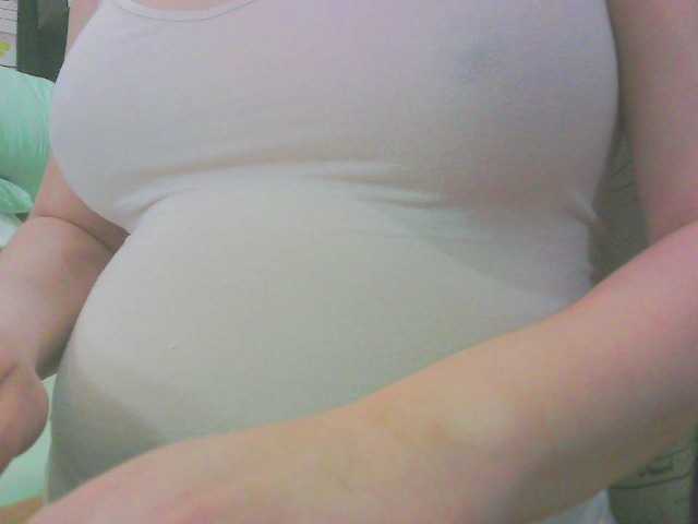 Live sex webcam photo for KeepmepregO #291914976