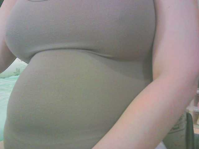 Live sex webcam photo for KeepmepregO #292019713