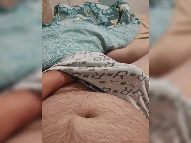 Live sex webcam photo for Keerikgape #275726807