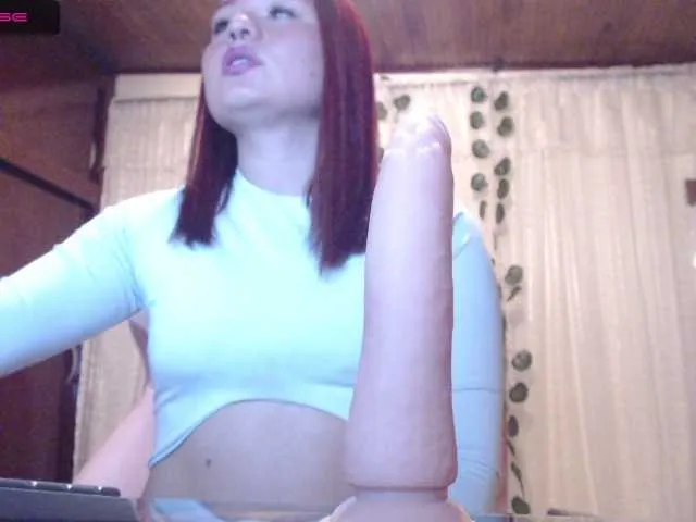 Live sex webcam photo for Keira-fox #271918093