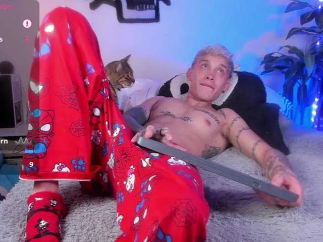 Live sex webcam photo for KeitaroRaiden #290375749