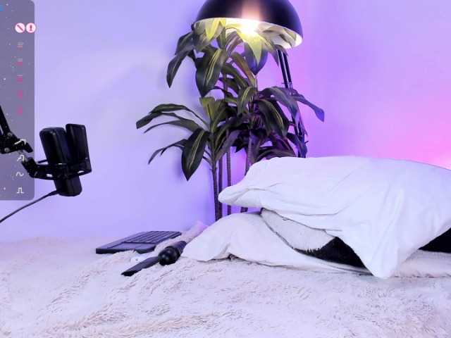 Live sex webcam photo for KeitaroRaiden #291983730