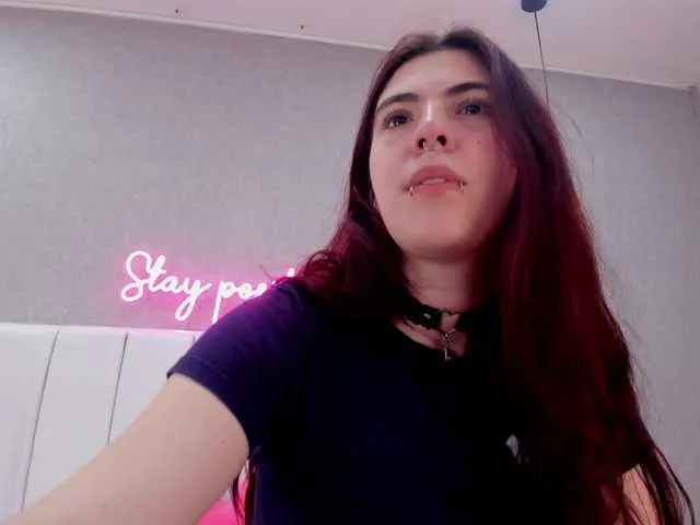 Live sex webcam photo for KeithBaker #275728294