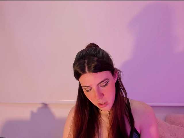 Live sex webcam photo for KeithBaker #276928651