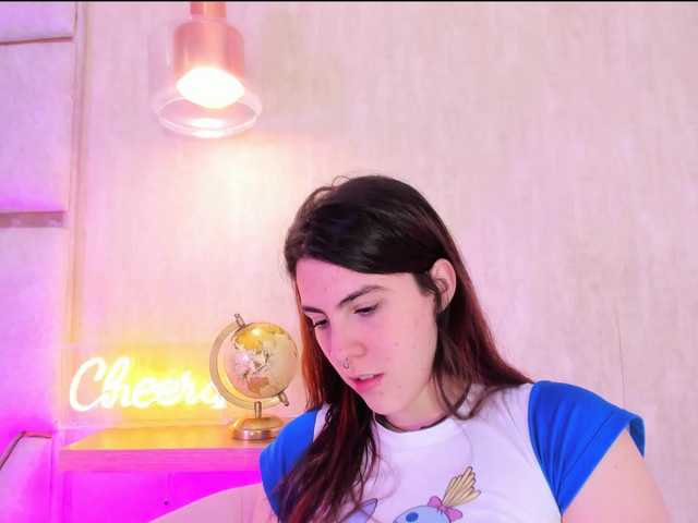 Live sex webcam photo for KeithBaker #277362931