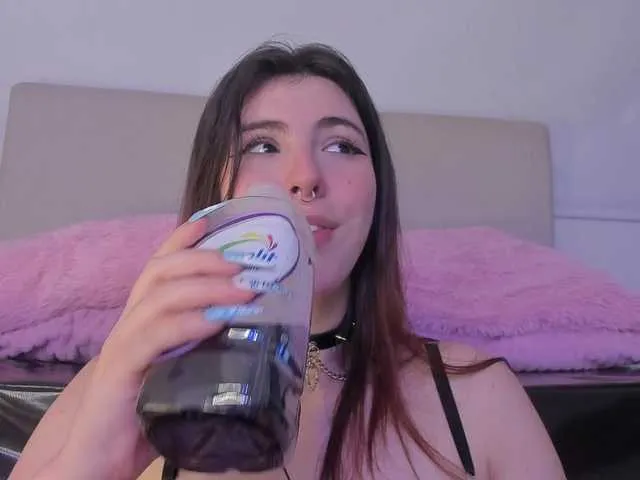 Live sex webcam photo for KeithBaker #278249980