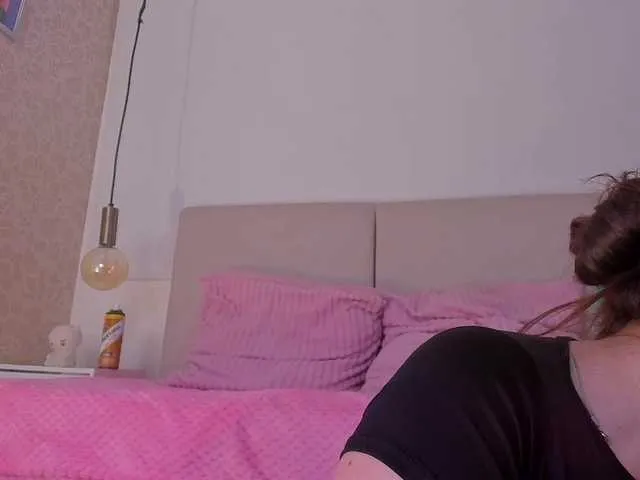 Live sex webcam photo for KeithBaker #281684338