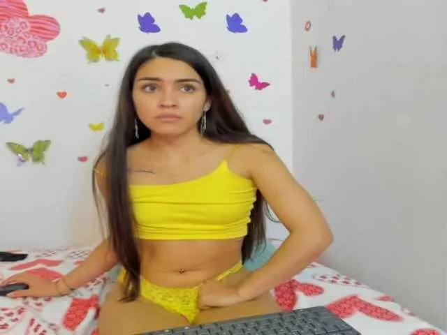 Live sex webcam photo for Kelly-Ass #274264665