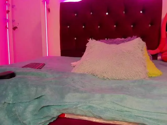 Live sex webcam photo for Kelly-Ass #276207489