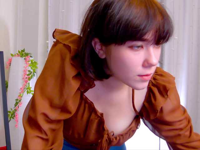 Live sex webcam photo for Kelly-foox #292049088