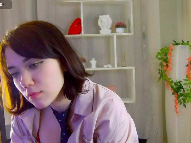 Live sex webcam photo for Kelly-foox #292261793