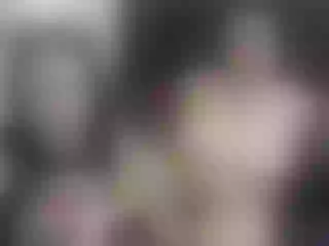 Live sex webcam photo for KellyAndHeily69 #276608324