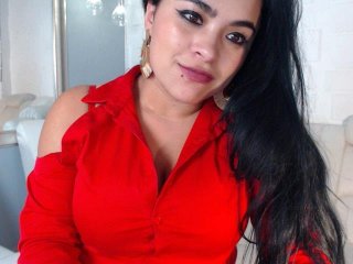 Live sex webcam photo for KellyBrooke #120384032