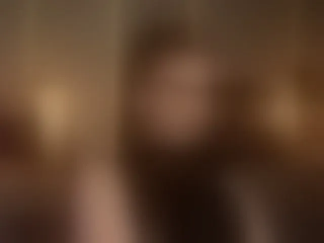 Live sex webcam photo for KellyKent #293032081