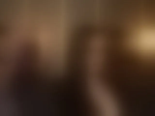 Live sex webcam photo for KellyKent #293519155