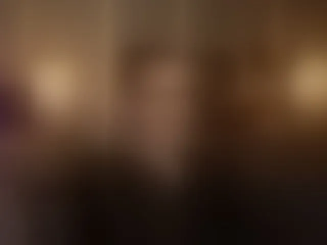 Live sex webcam photo for KellyKent #293646327