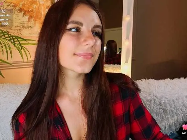 Live sex webcam photo for KellyMiller #291550330