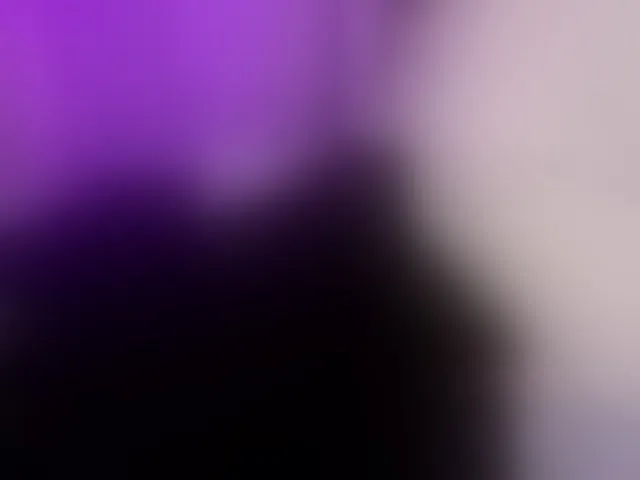 Live sex webcam photo for KellyMiller #293345236