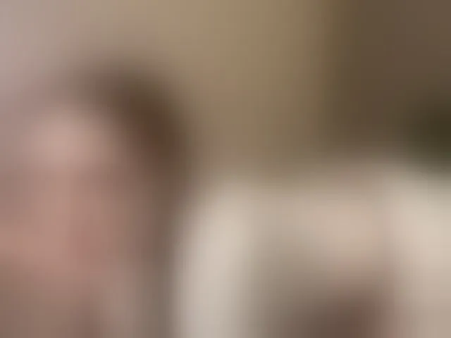 Live sex webcam photo for KellyyBeryy #292444851
