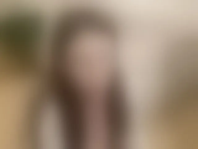 Live sex webcam photo for KellyyBeryy #292558104