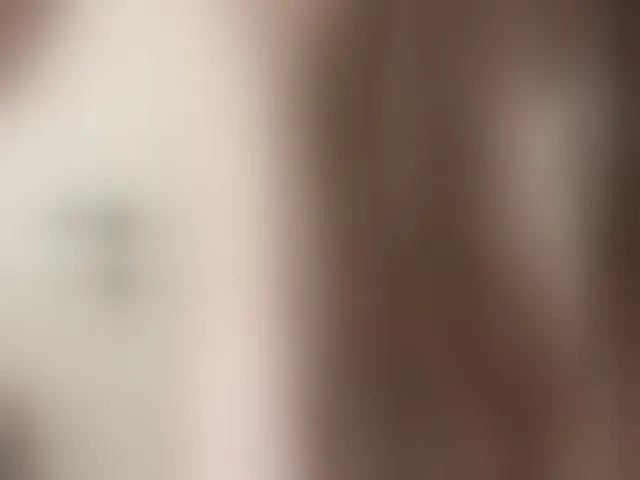 Live sex webcam photo for KellyyBeryy #292641703