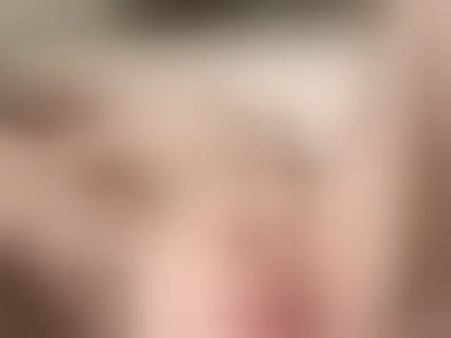 Live sex webcam photo for KellyyBeryy #293130110