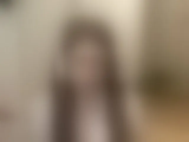 Live sex webcam photo for KellyyBeryy #293292150
