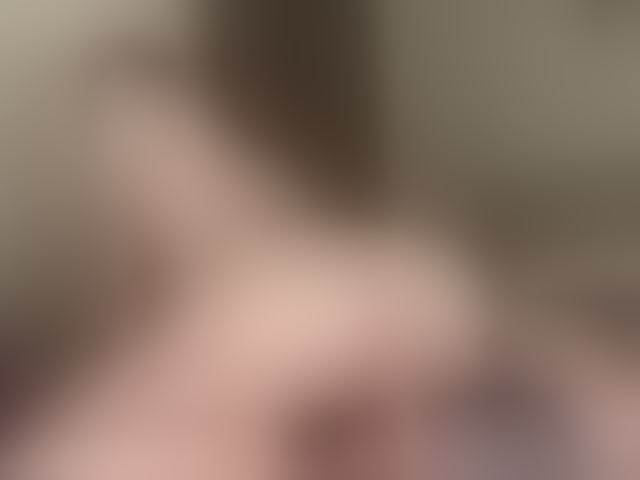 Live sex webcam photo for KellyyBeryy #293835506