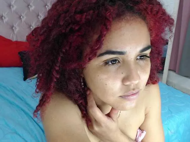 Live sex webcam photo for KelsaPrice #275470004