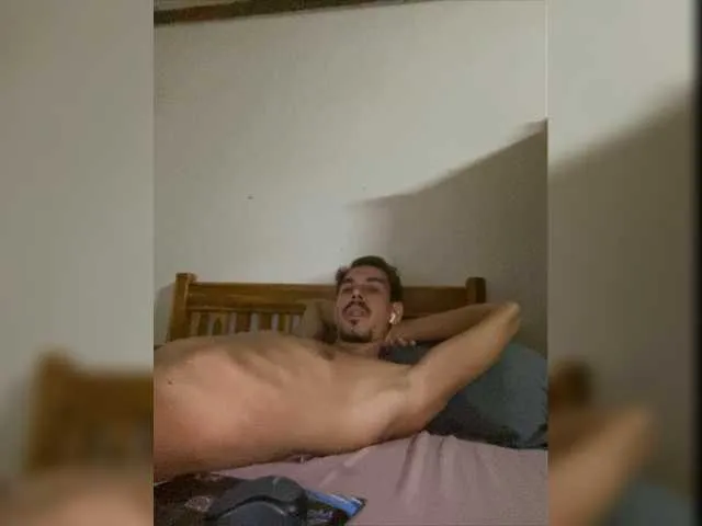 Live sex webcam photo for Kelt4201 #276646927