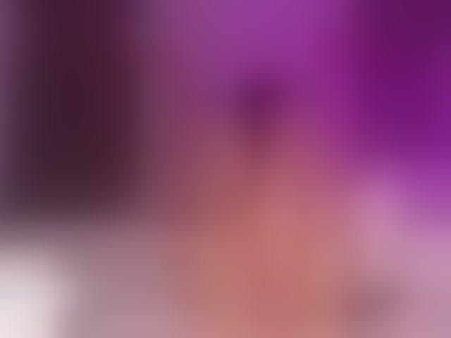 Live sex webcam photo for Kendall-19 #293932867