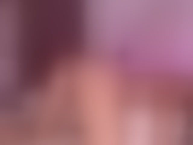 Live sex webcam photo for Kendall-19 #294010566