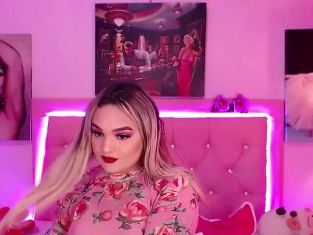 Live sex webcam photo for KendallCurkov #274284343