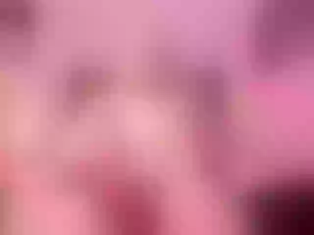 Live sex webcam photo for KendallCurkov #290484007