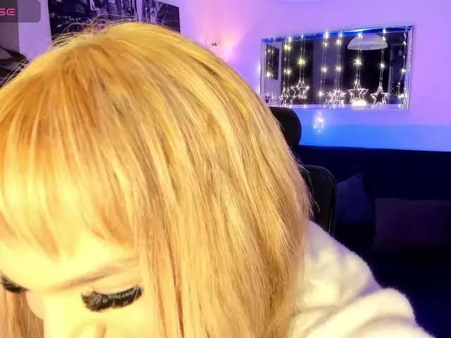 Live sex webcam photo for KendallCurkov #290706023