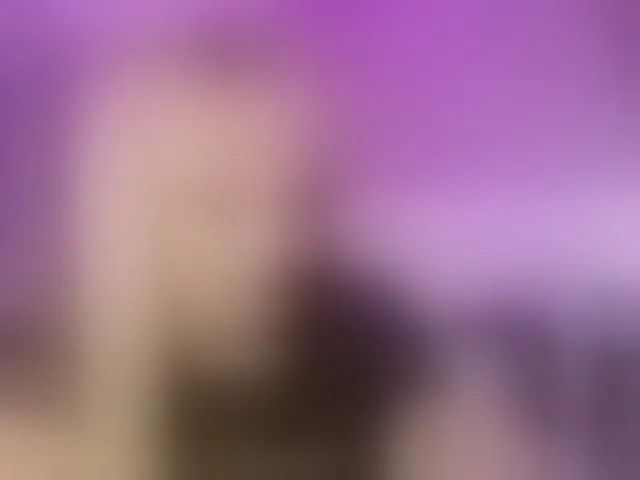 Live sex webcam photo for KendallCurkov #293322426