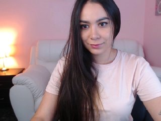 Live sex webcam photo for KendallRise #146591797