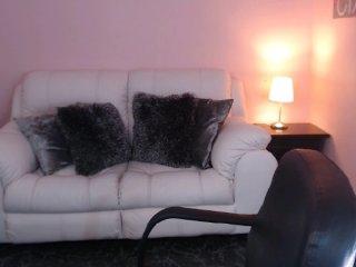 Live sex webcam photo for KendallRise #146709310