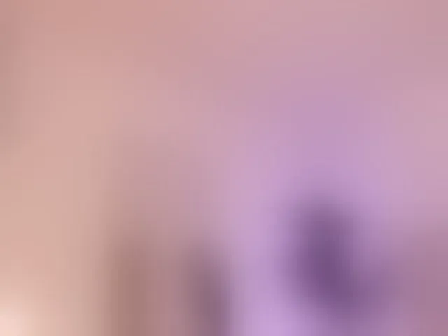 Live sex webcam photo for KendallRise #294177149