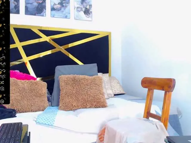 Live sex webcam photo for Kendalltaylor #276158498