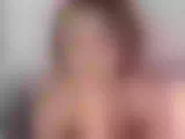 Live sex webcam photo for Kendallbleer #290704986