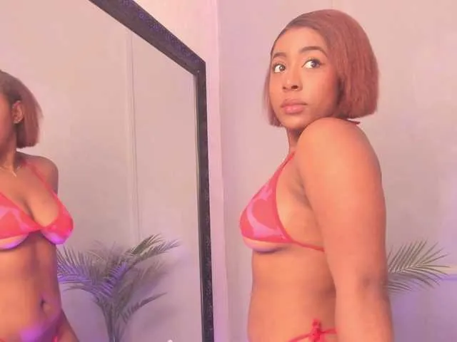 Live sex webcam photo for Kendallbleer #291021062