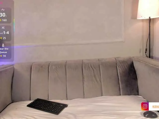 Live sex webcam photo for Kendallbleer #291582443